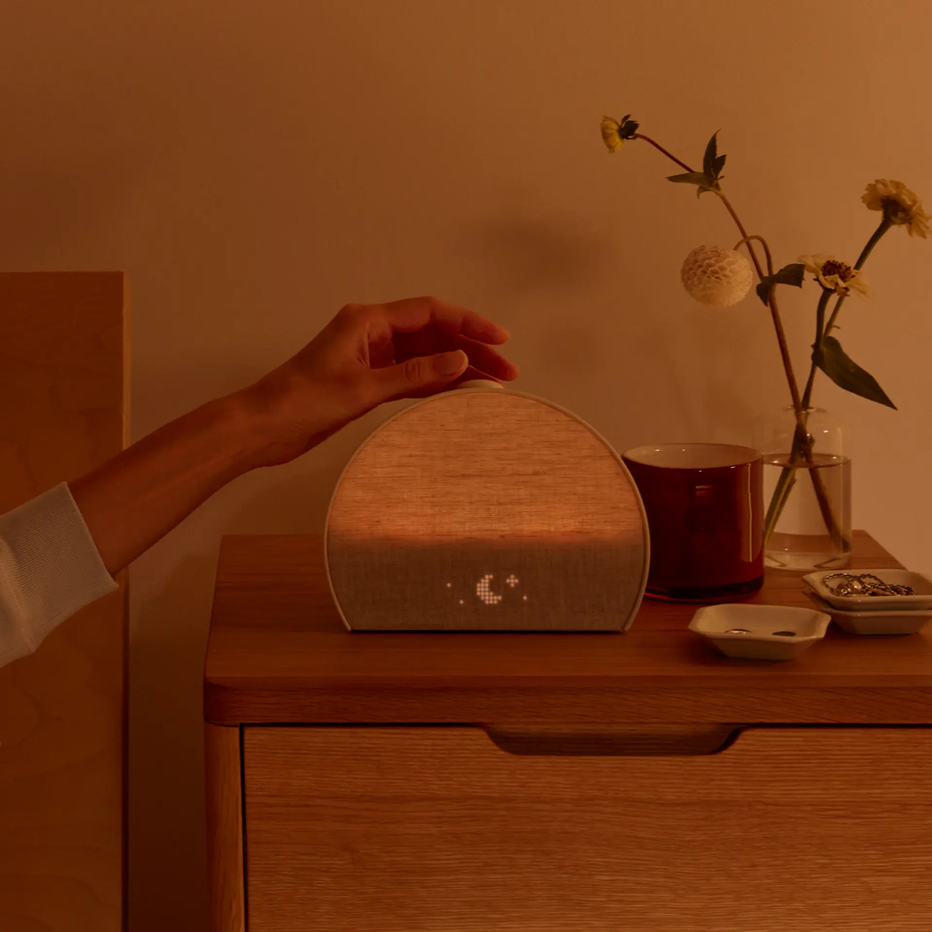 Hatch Restore 3 close-up